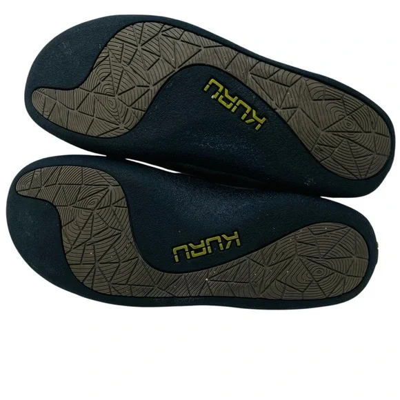 KURU Gray Suede Chukka Boots with Navy Laces - Picture 7 of 10